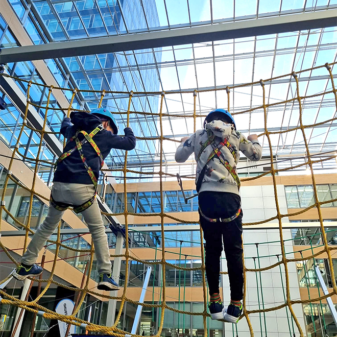 Hochseilgarten im Stadtwerke-Atrium